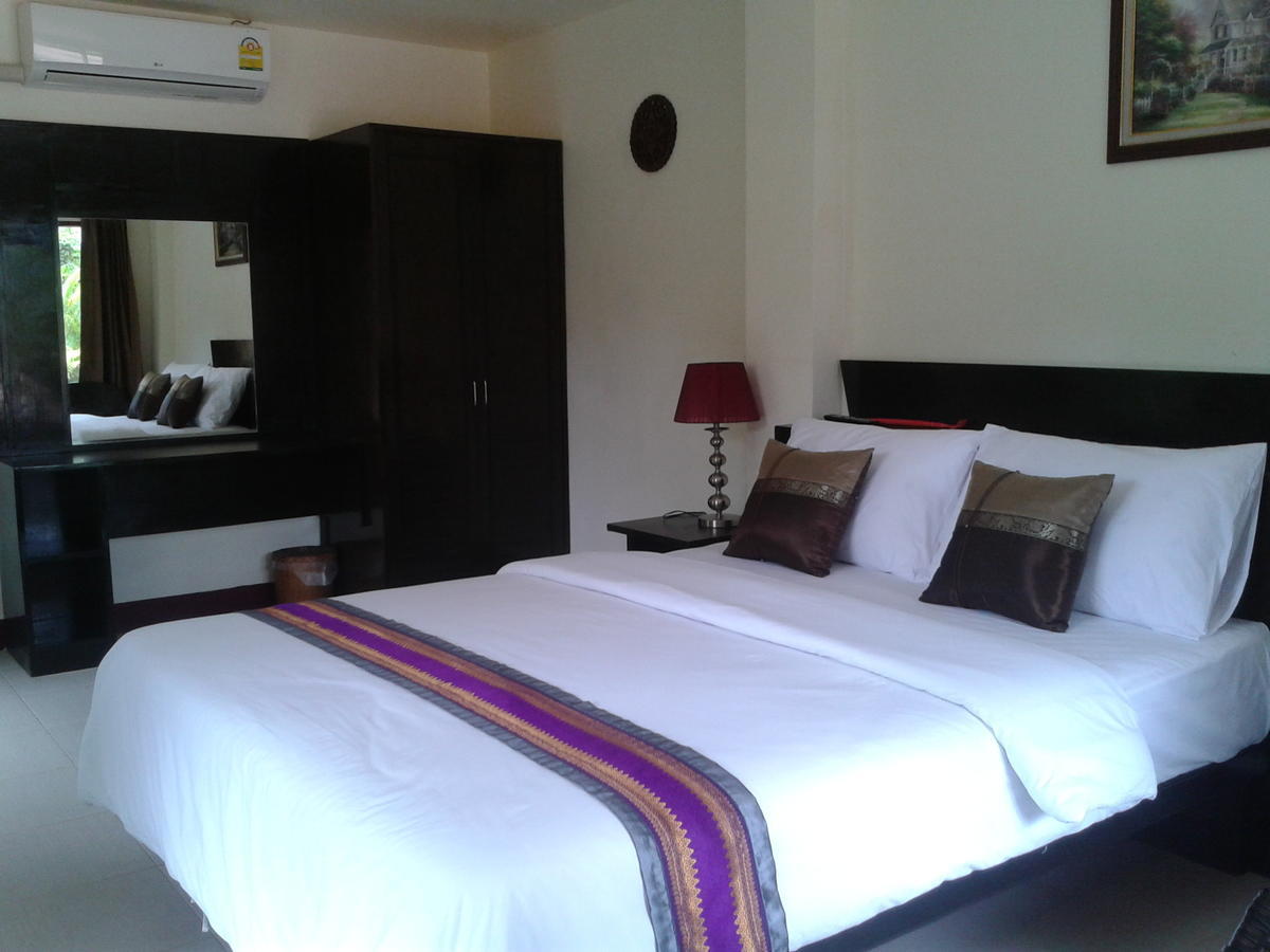 Baan Kieng Fah Resort Chongmek Ban Nong Mek  Ruang foto